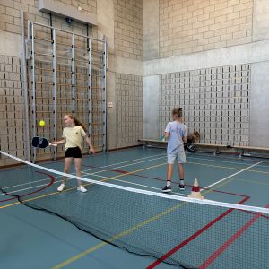 4S speelt pickleball